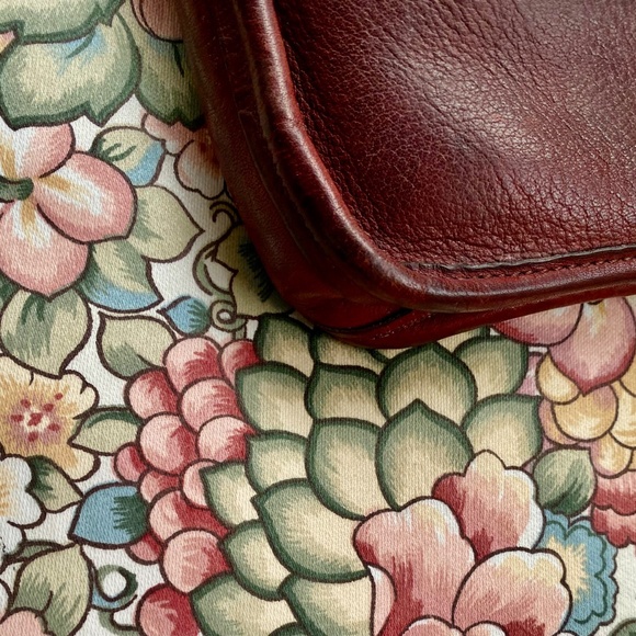 Vintage Coach Wristlet - Creed is 9912, Made in NYC  with glue in registration - Picture 8 of 12